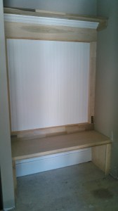 Mud room w/bench seat
